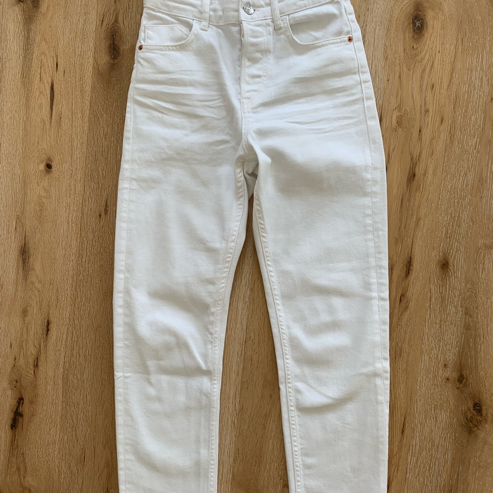 Zara white jeans size 0 size 25